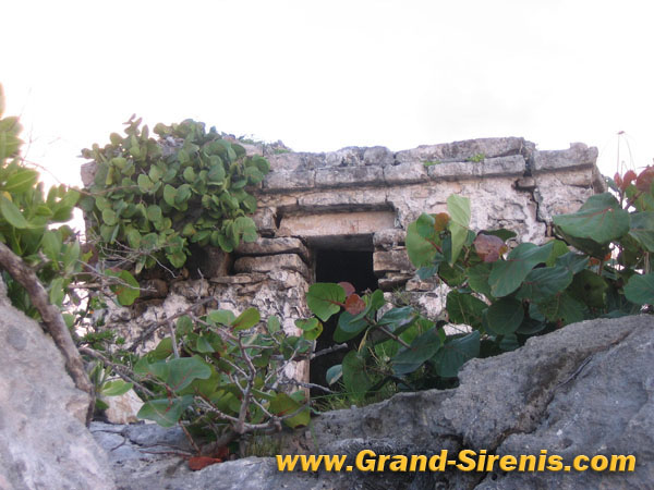grand sirenis beach ruins